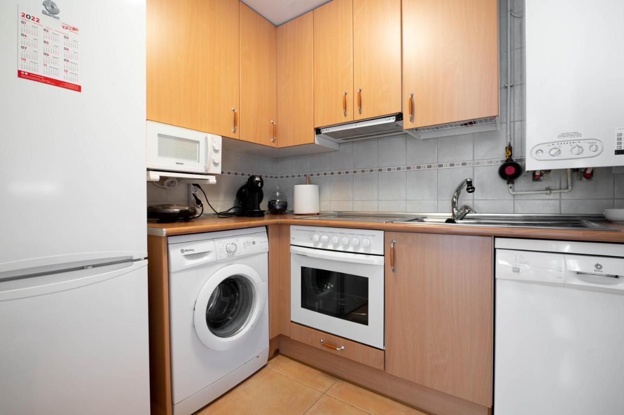 Apartamento En Sabinanigo Con Amplia Y Soleada Terraza Buitenkant foto