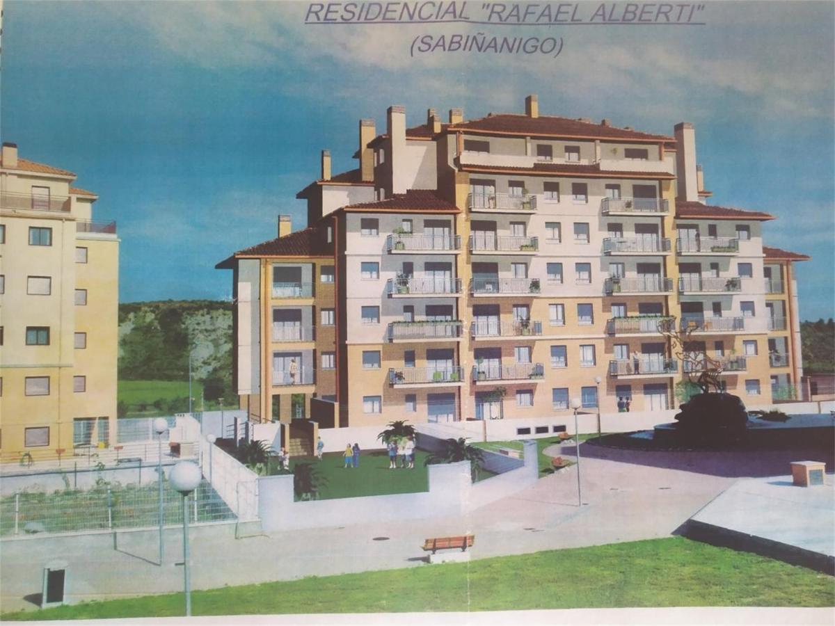 Apartamento En Sabinanigo Con Amplia Y Soleada Terraza Buitenkant foto